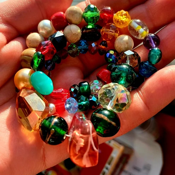 Beautiful necklace - Picture 3 of 6